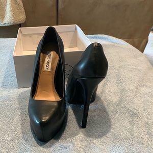 Steve Madden heels. Worn once and in great condition!